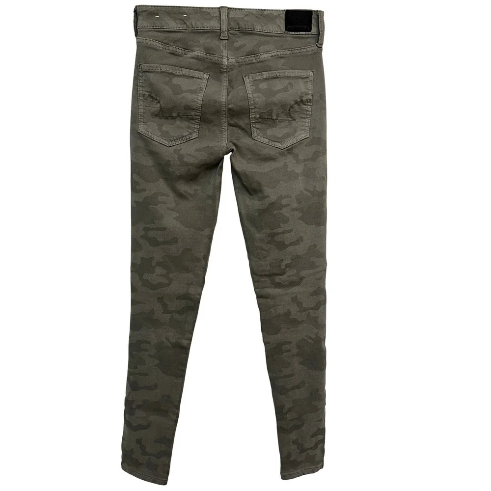 American Eagle Outfitters Hi Rise‎ Jegging Camo Print Women Size 2 Regular
